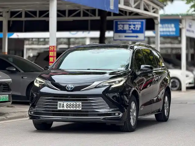 Toyota Sienna