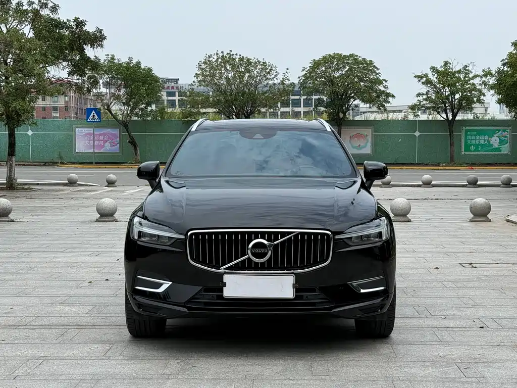 Volvo XC60 2021 T5 Luxury