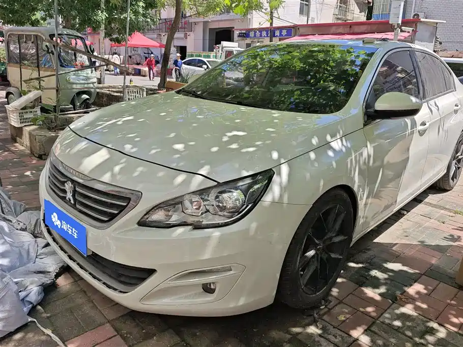 Купить Peugeot 408