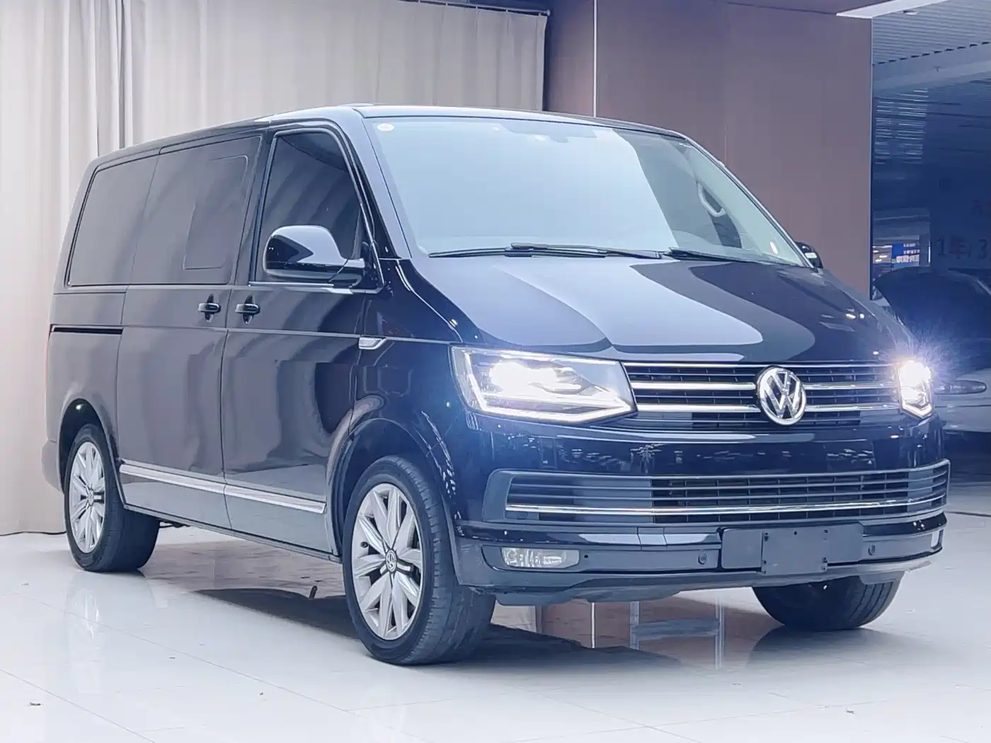 Volkswagen Multivan