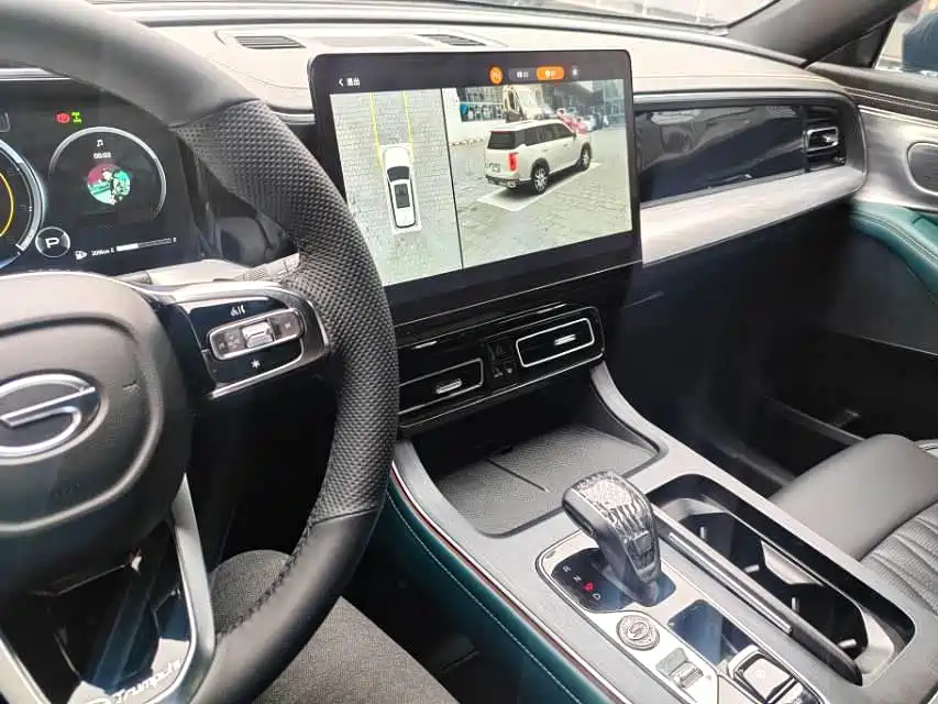 GAC GS8 2022 2.0TGDI Luxury Smart Connect ( мест)