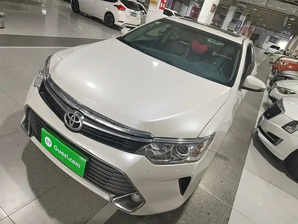 Купить Toyota Camry