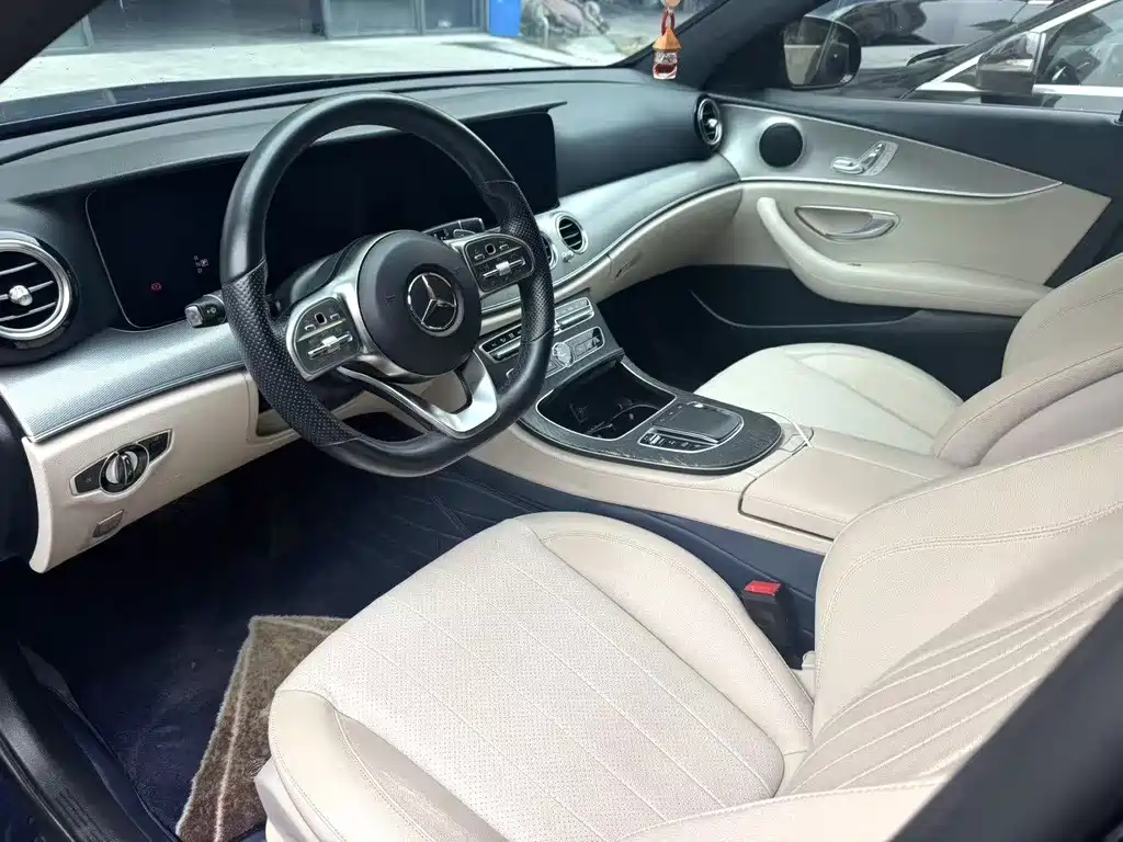 Mercedes-Benz E-Class (Import) — миниатюра 2