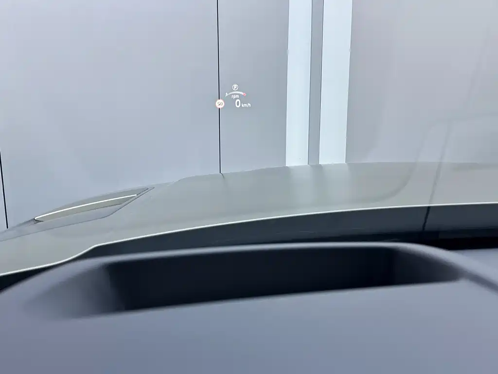 Land Rover Sport — миниатюра 11