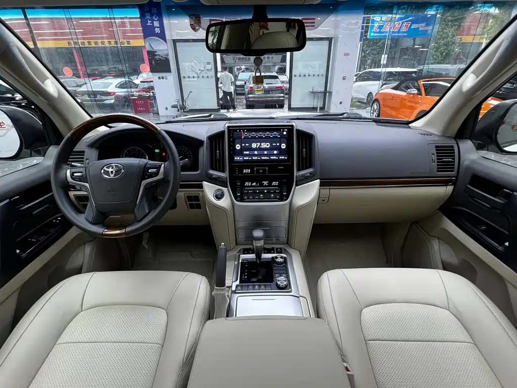 Toyota Land Cruiser — миниатюра 21