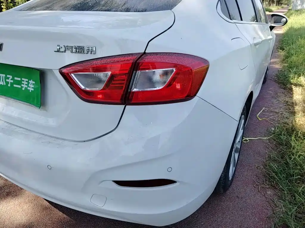 Chevrolet Cruze — миниатюра 8