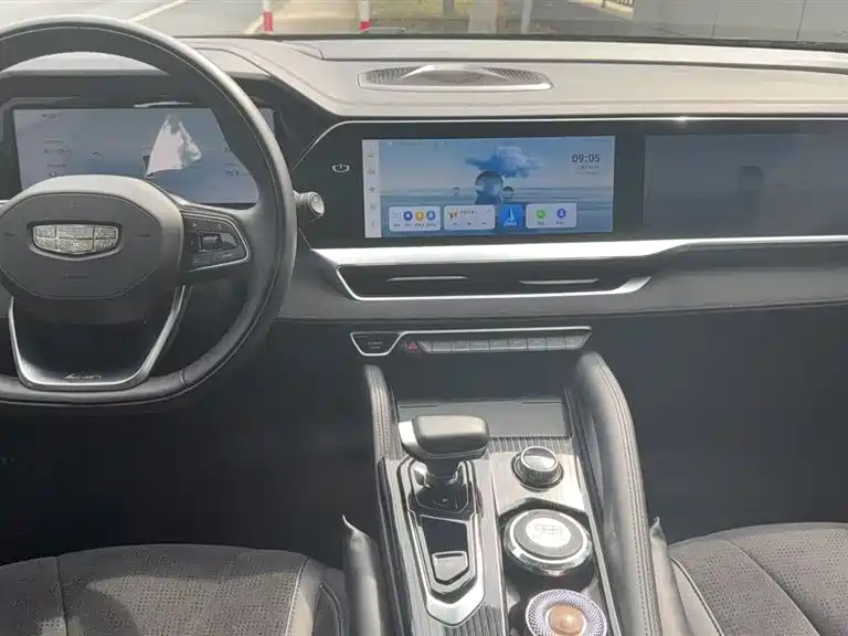 Geely Monjaro L 2023 2.0TD AT Flagship
