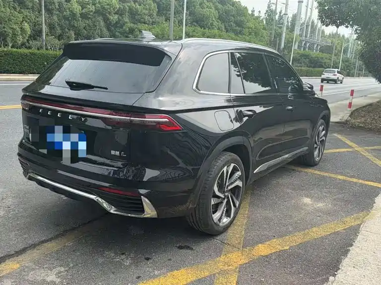 Geely Monjaro L 2023 2.0TD AT Flagship