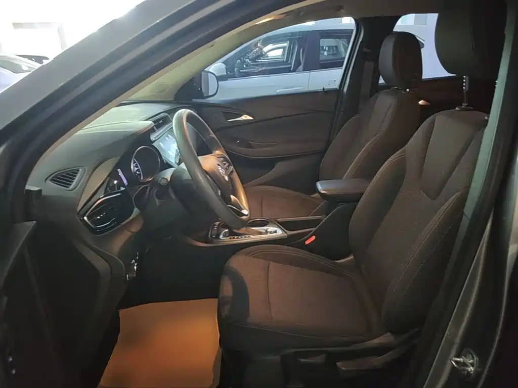 Buick Encore GX — миниатюра 15