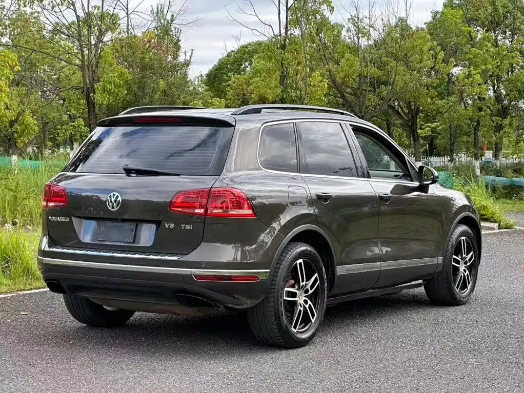 Volkswagen Touareg — миниатюра 7