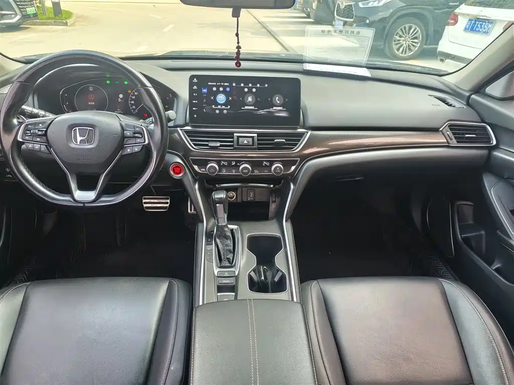 Honda Accord — миниатюра 2
