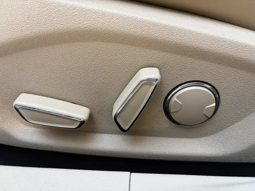 Ford Mondeo — миниатюра 15