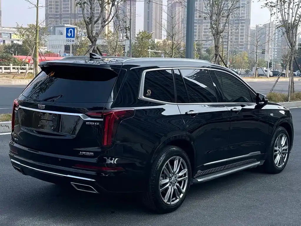 Cadillac XT6 — миниатюра 10
