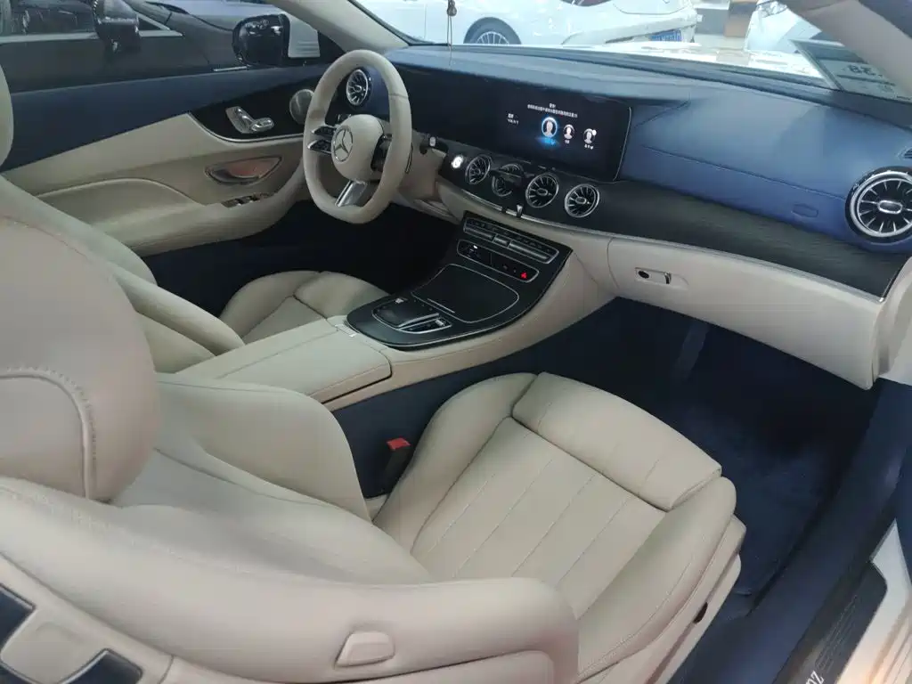 Mercedes-Benz E-Class (Import) — миниатюра 19