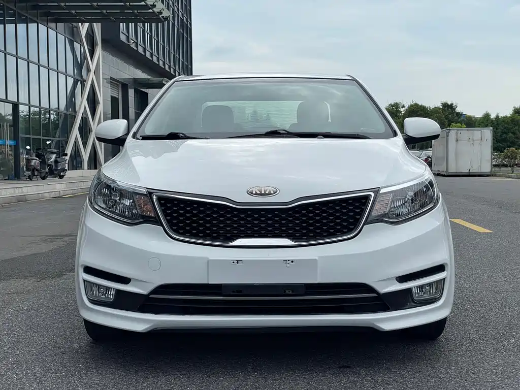 Kia K2 — миниатюра 2