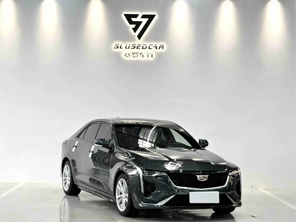 Cadillac CT4 2020 28T Fashion