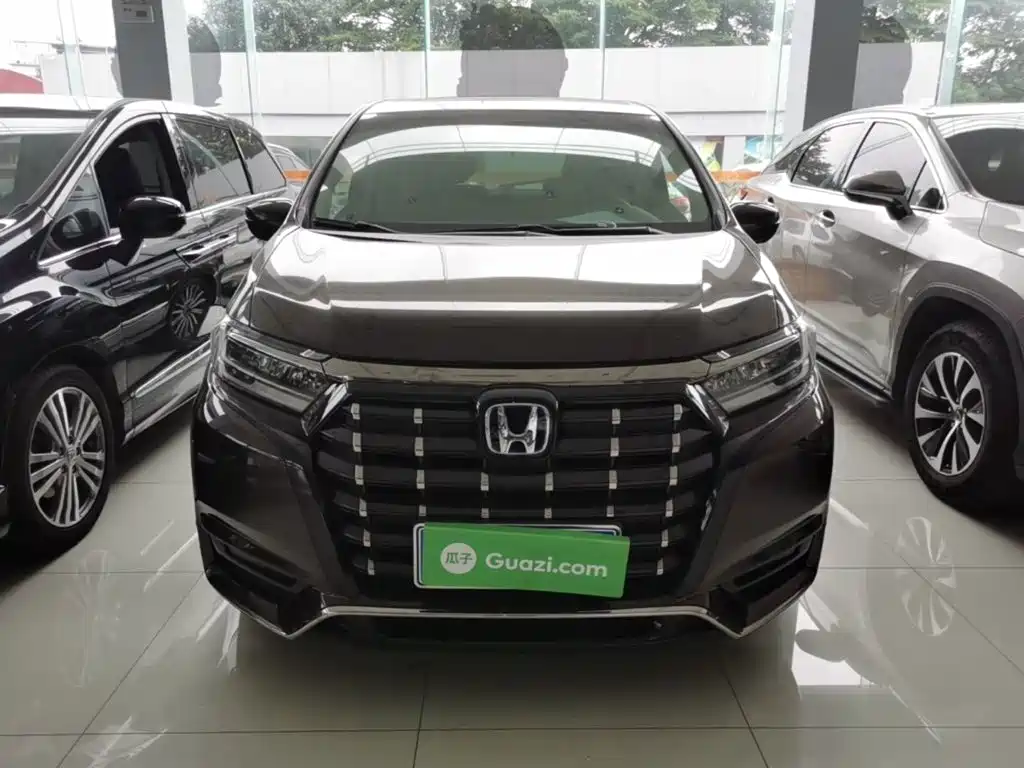 Honda Elysion — миниатюра 3