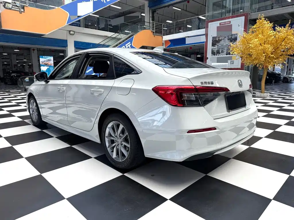 Honda Civic — миниатюра 13