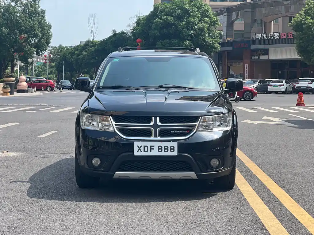 Dodge Journey — миниатюра 2