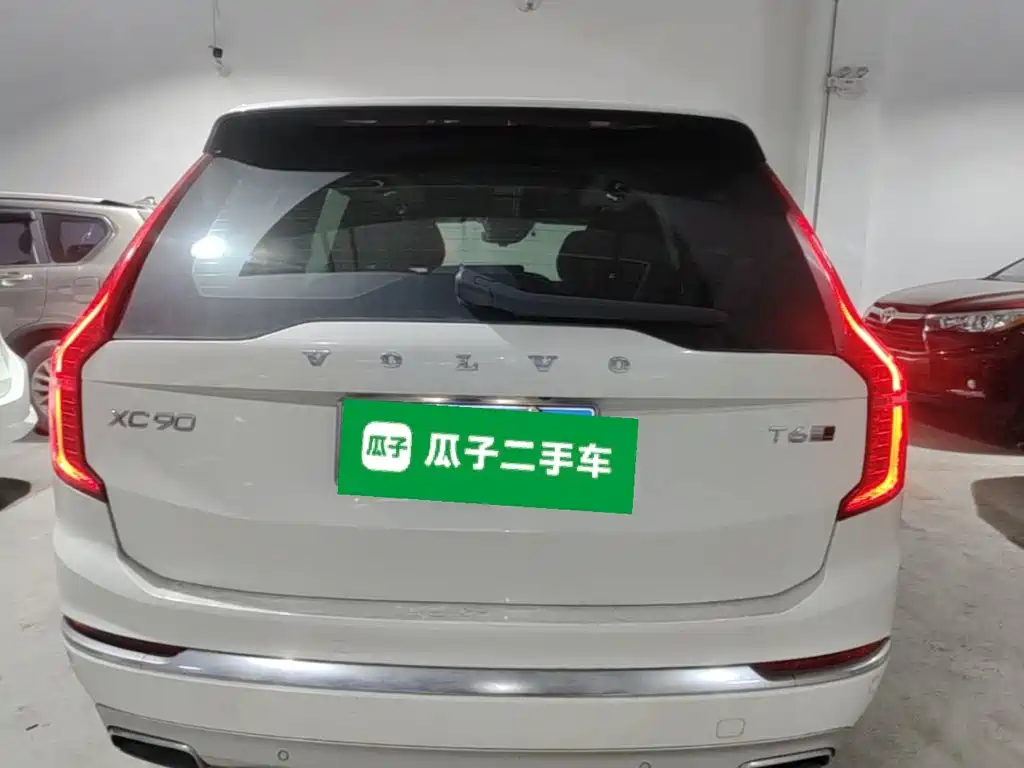Volvo XC90 — миниатюра 6