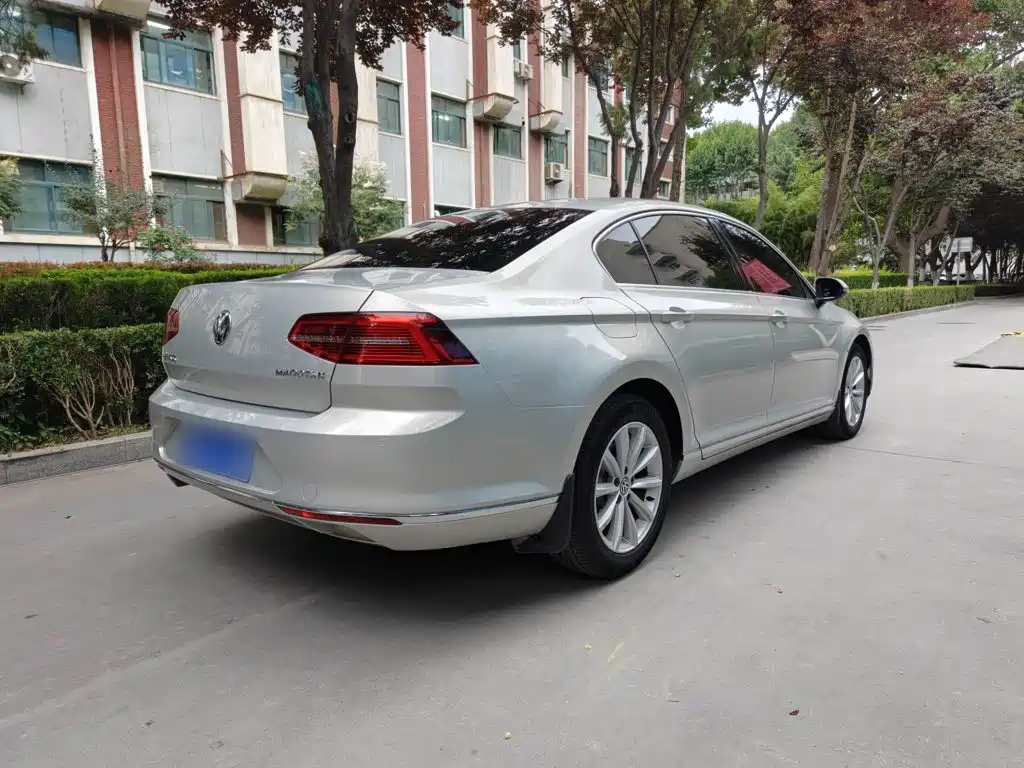 Volkswagen Magotan — миниатюра 12