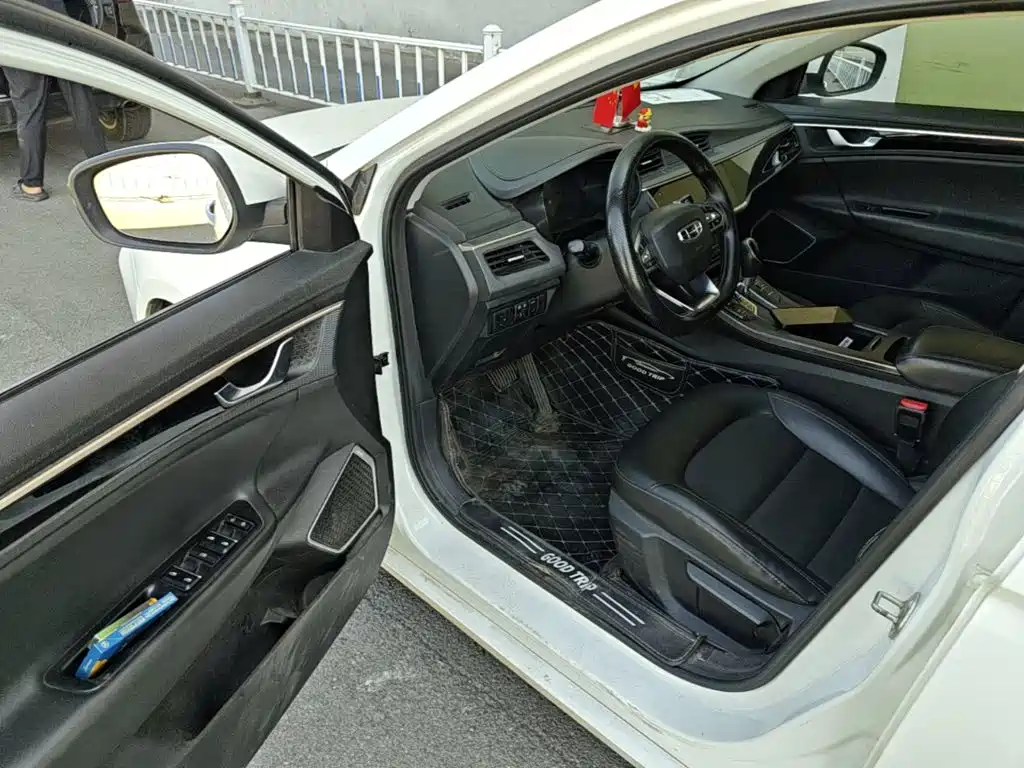 Geely Emgrand GL — миниатюра 16