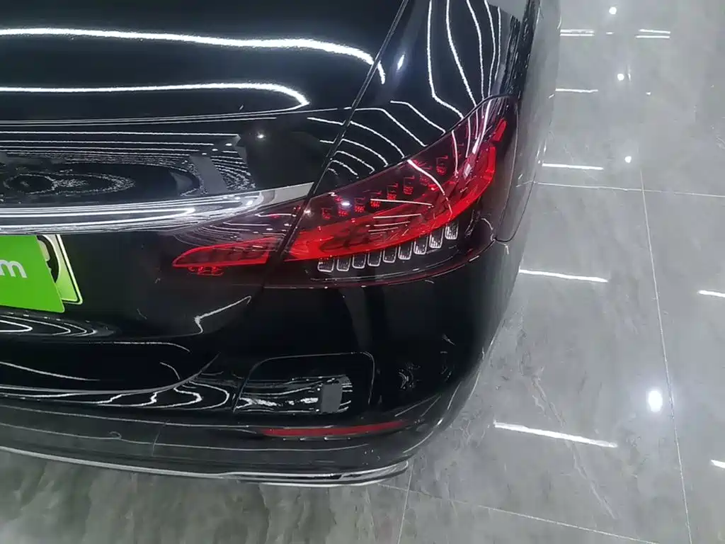Mercedes-Benz E-Class New Energy — миниатюра 8