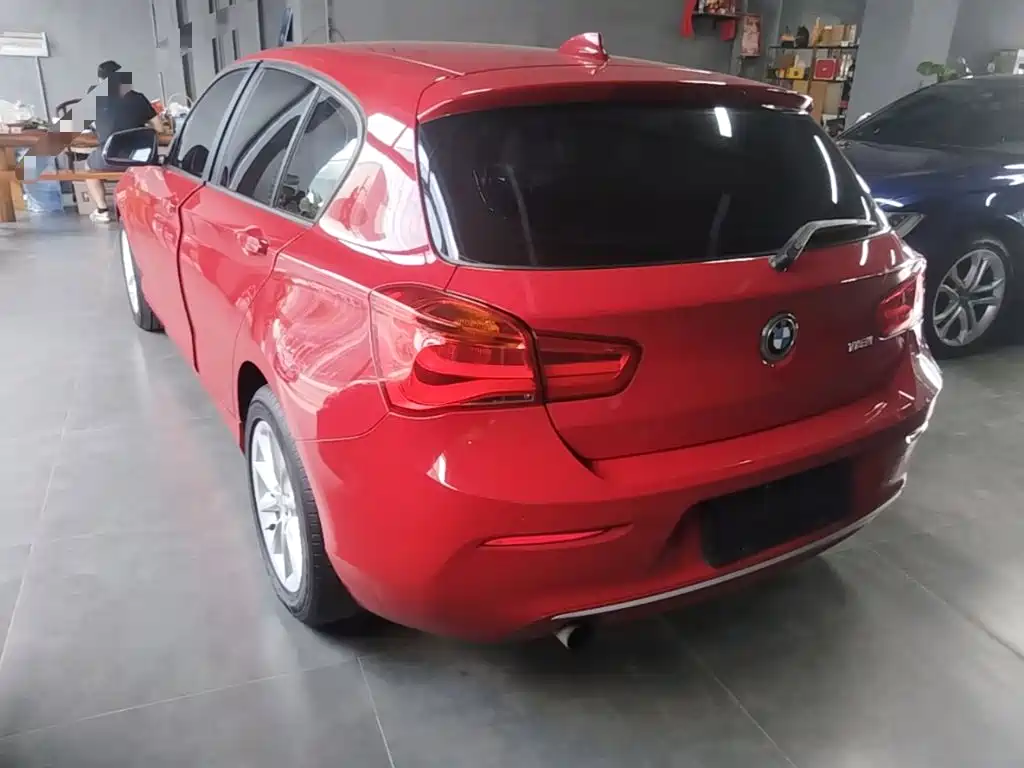 BMW 1 Series (Import) — миниатюра 5