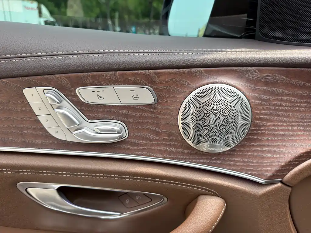 Mercedes-Benz E-Class E 2023 E 300 L Luxury