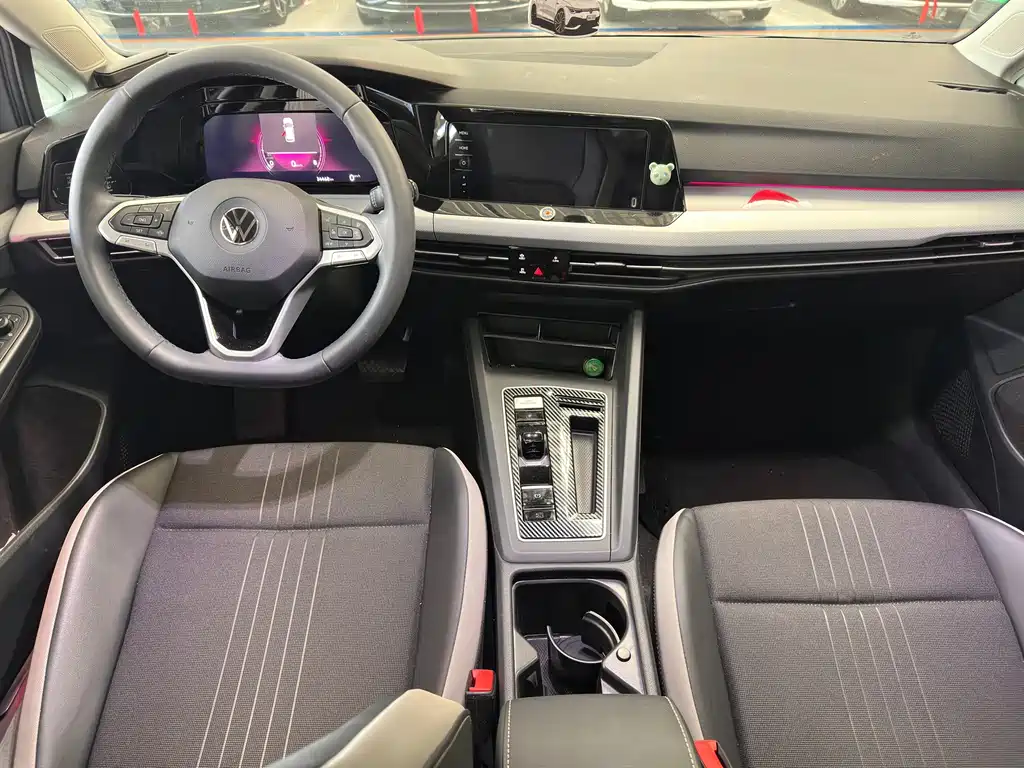 Volkswagen Golf — миниатюра 9