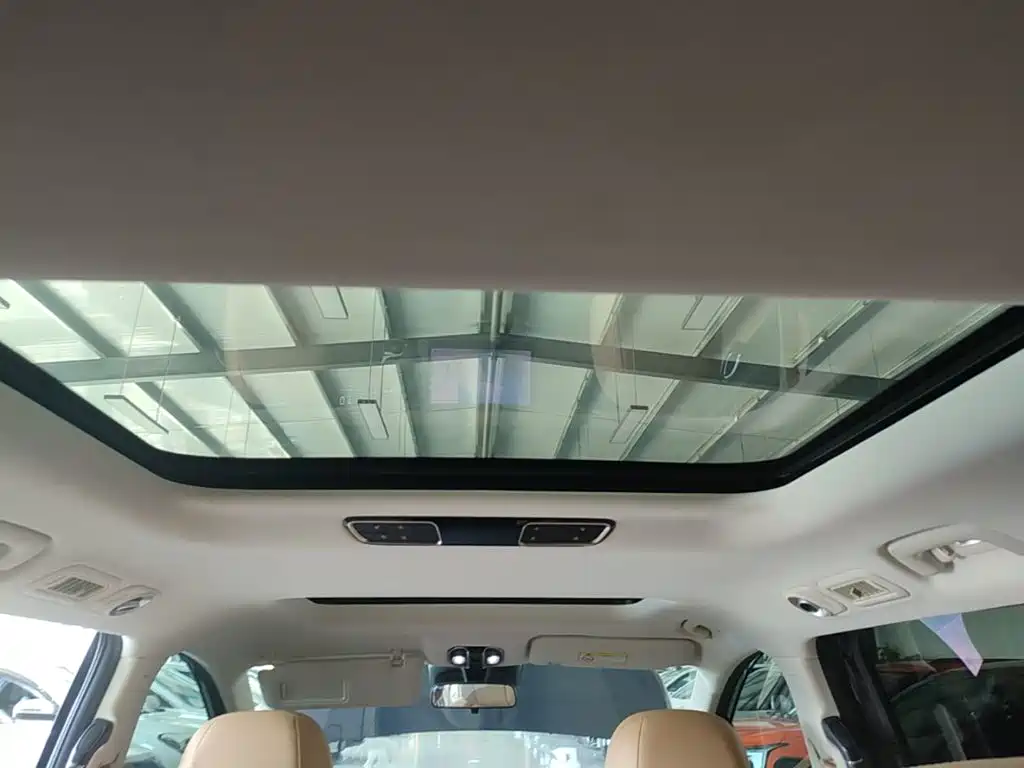 GAC Motor Trumpchi E8 PHEV — миниатюра 18