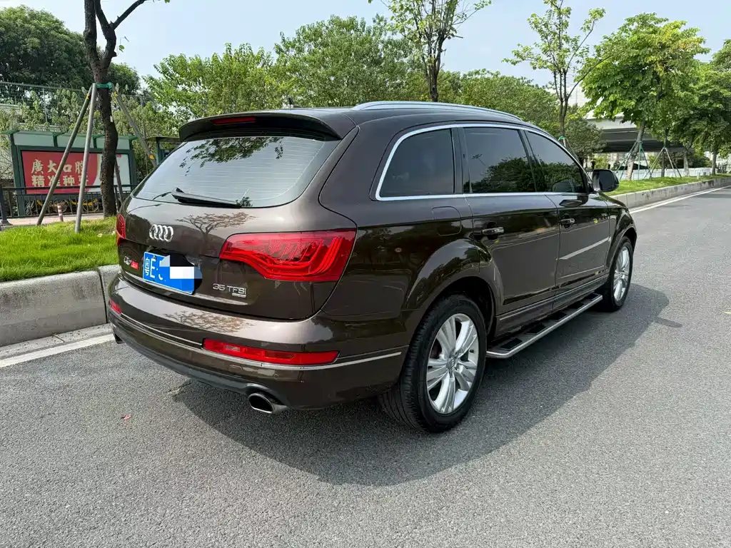 Audi Q7 — миниатюра 4