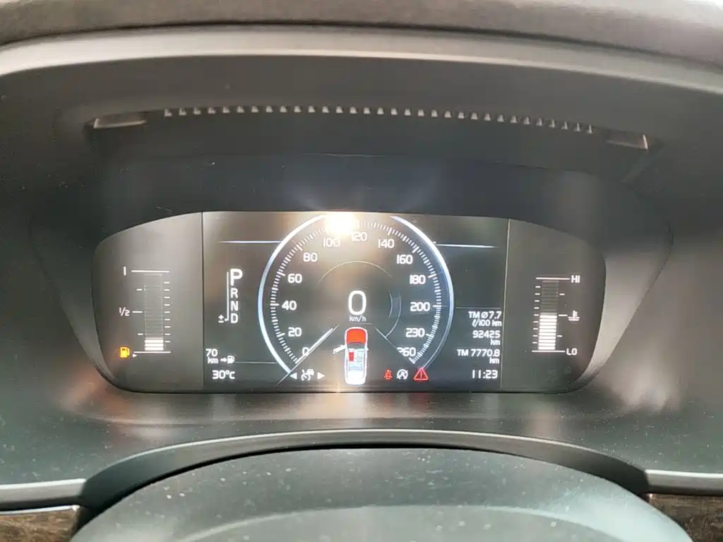 Volvo S90 — миниатюра 12