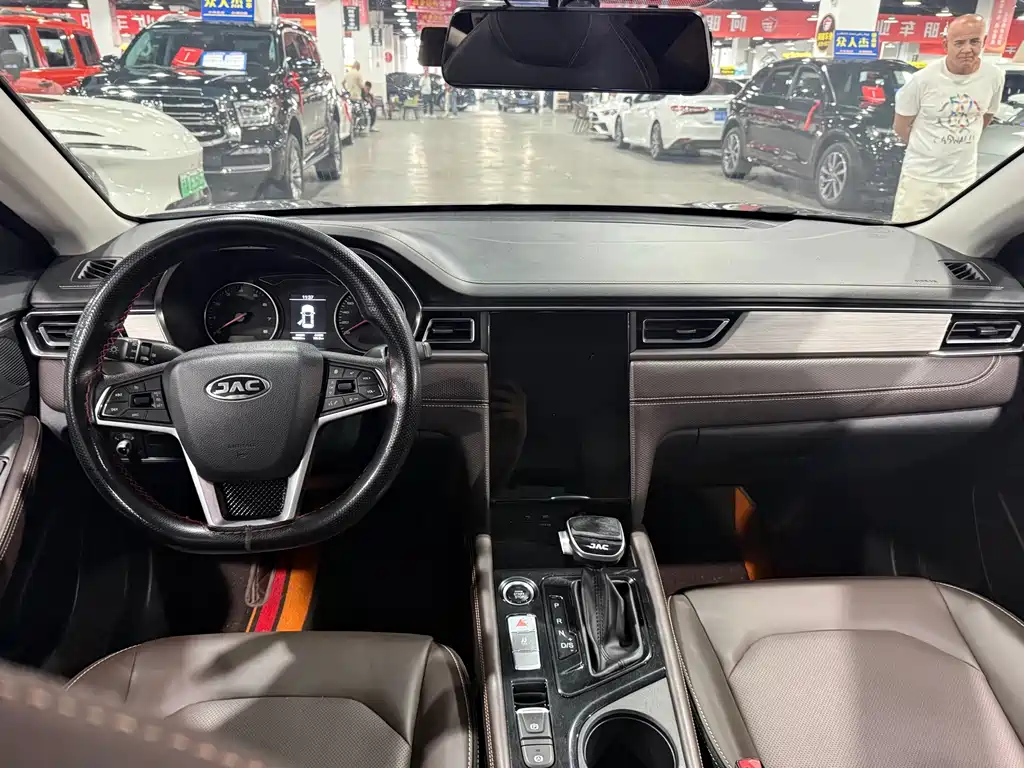 JAC A5 — миниатюра 6