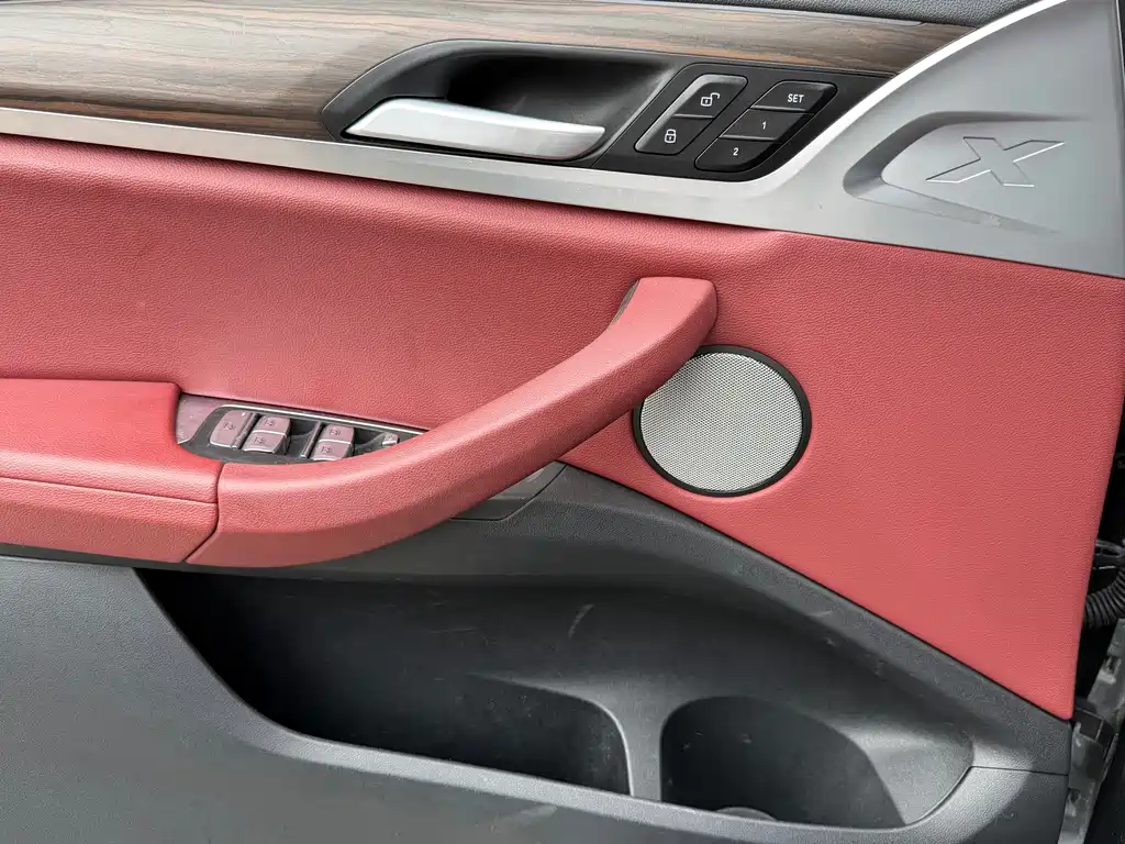 BMW X3 — миниатюра 14