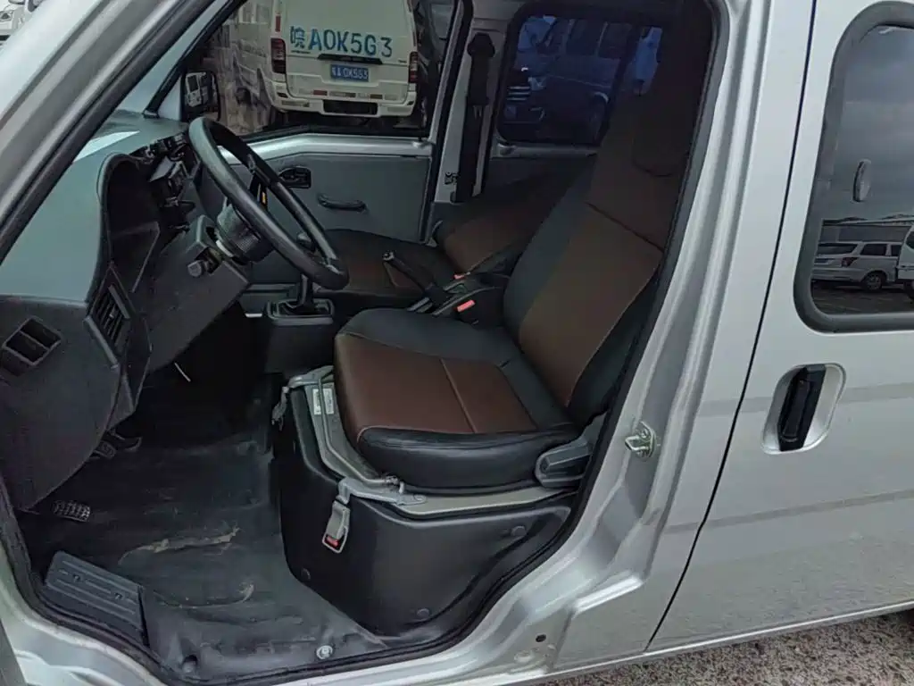 Wuling Zhiguang — миниатюра 15