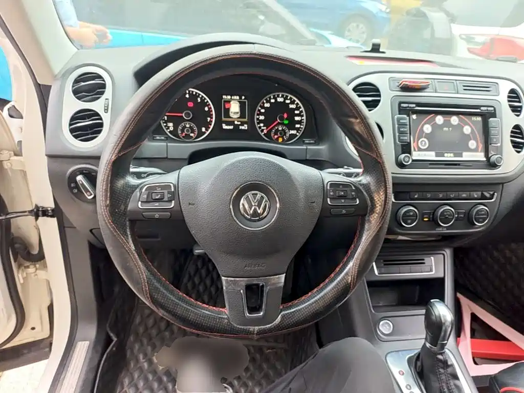 Volkswagen Tiguan — миниатюра 11