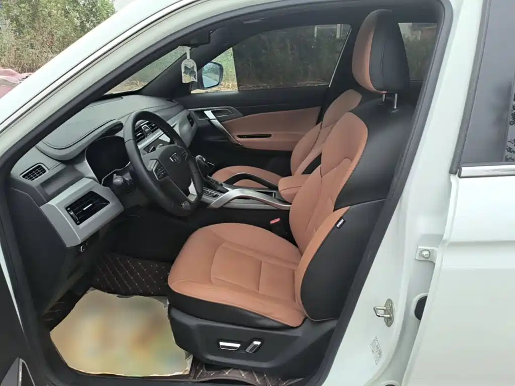 Geely Boyue — миниатюра 15