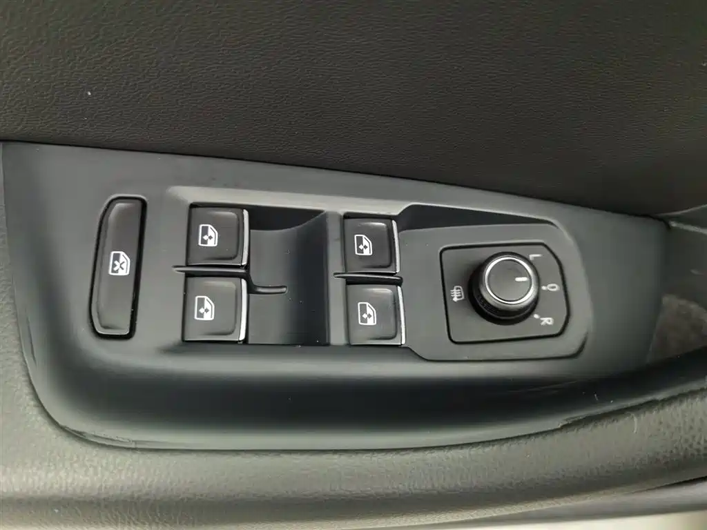 Volkswagen Magotan 2020 280TSI DSG Comfort