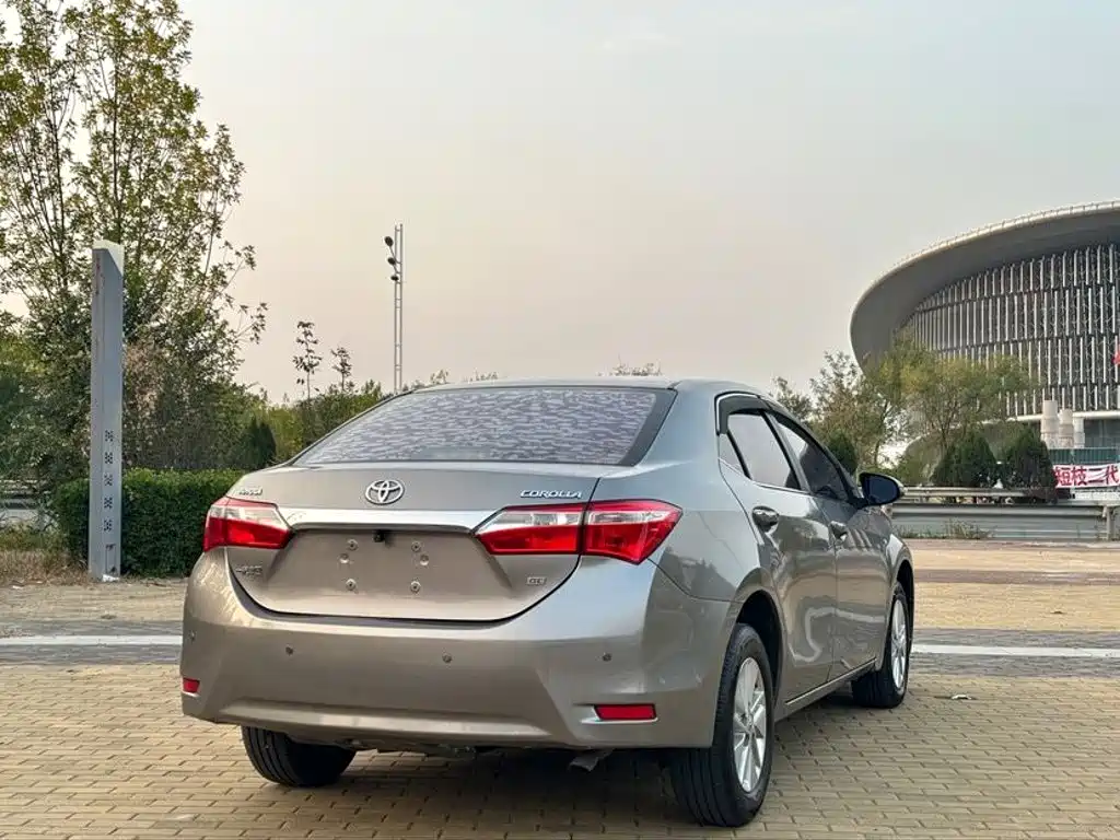 Toyota Corolla — миниатюра 4