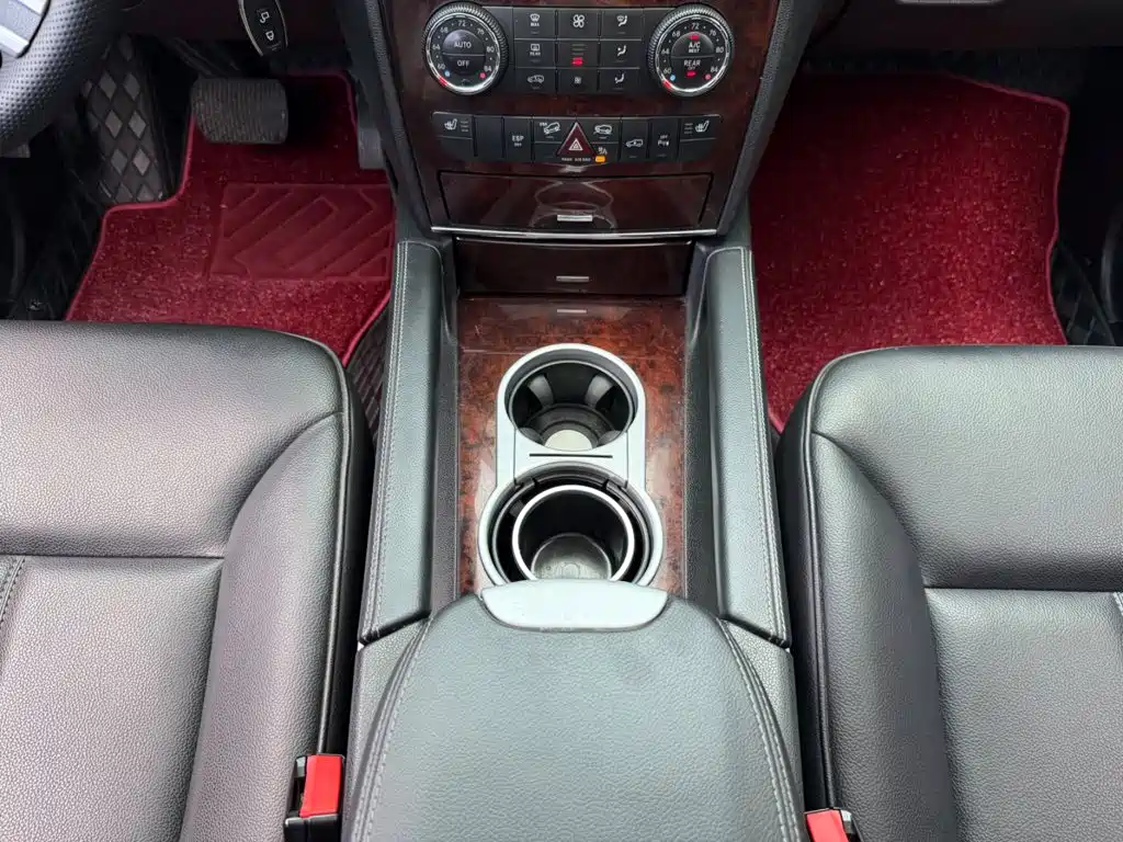 Mercedes-Benz GL-Class — миниатюра 7