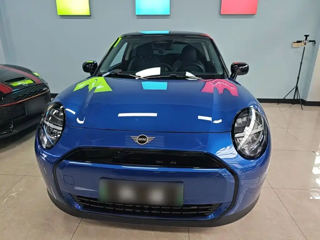 MINI MINI COOPER EV — миниатюра 3