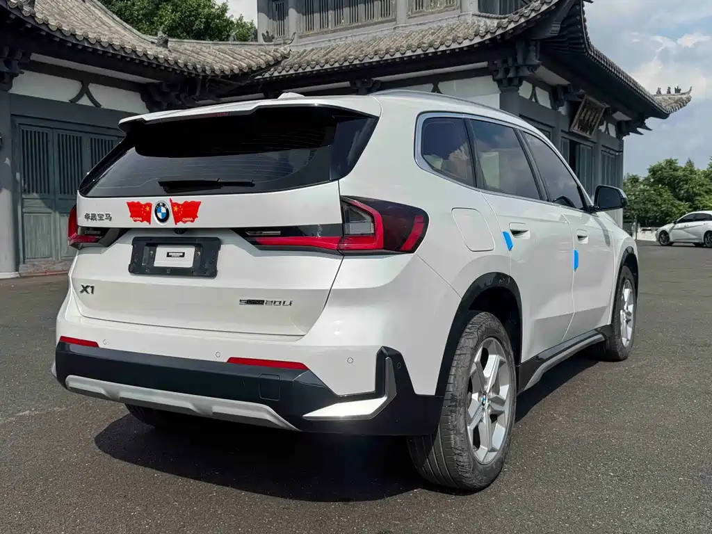 BMW X1 — миниатюра 6