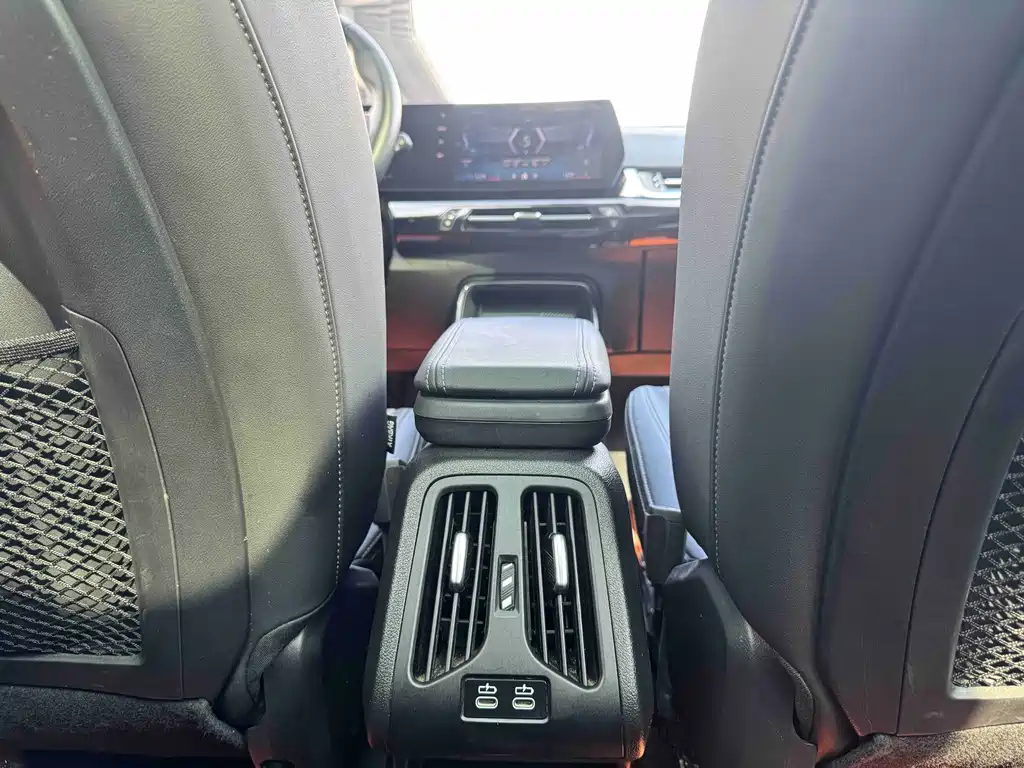 BMW X1 — миниатюра 19