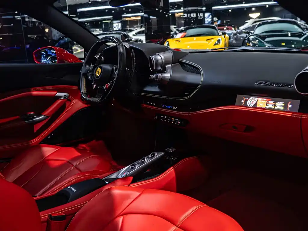 Ferrari F8 — миниатюра 23