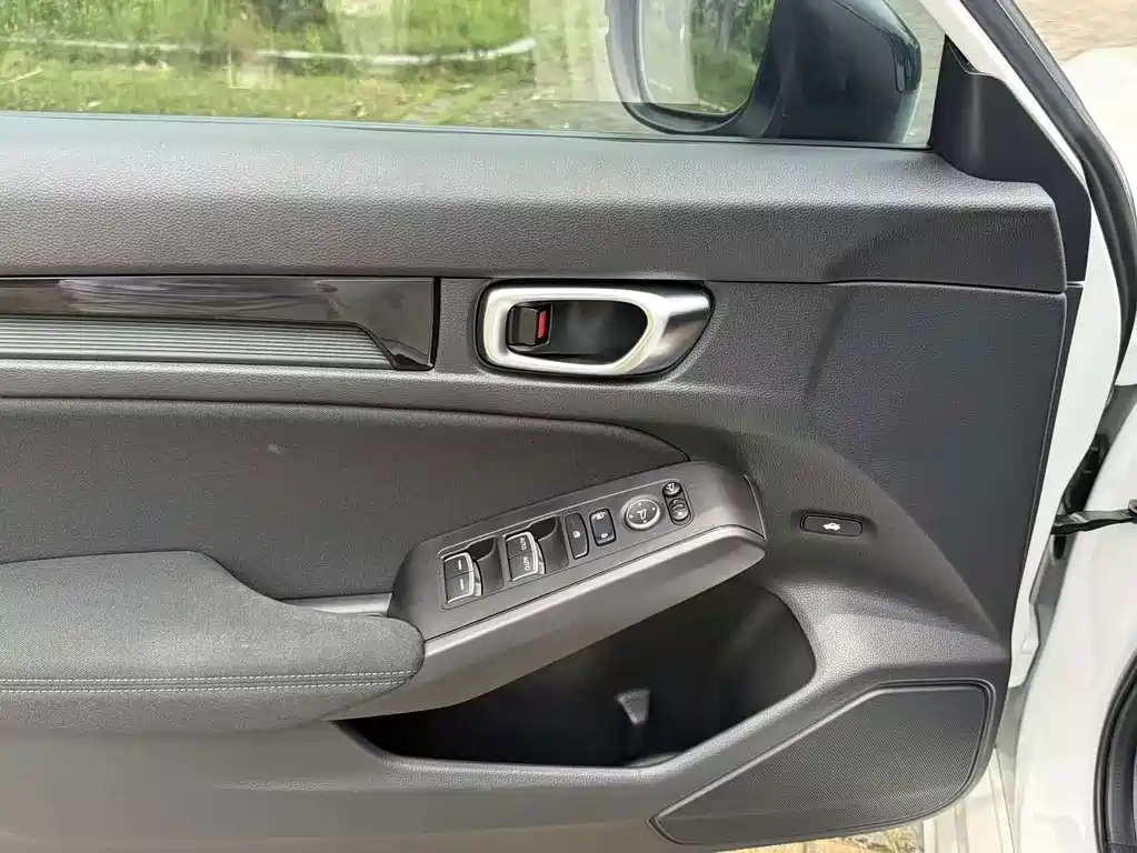 Honda Integra — миниатюра 11