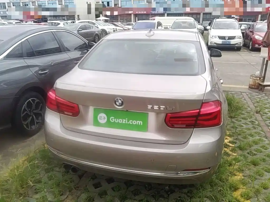 BMW 3 Series — миниатюра 6