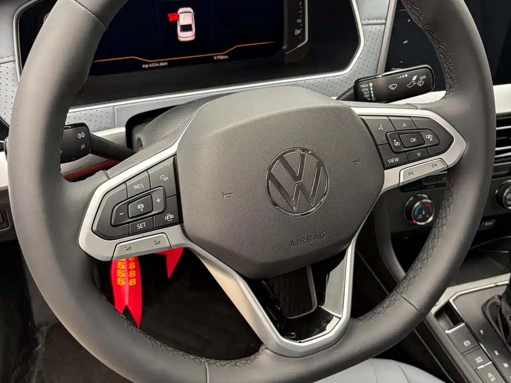 Volkswagen Lavida — миниатюра 6