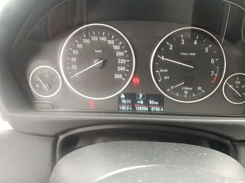 BMW 3 Series — миниатюра 12