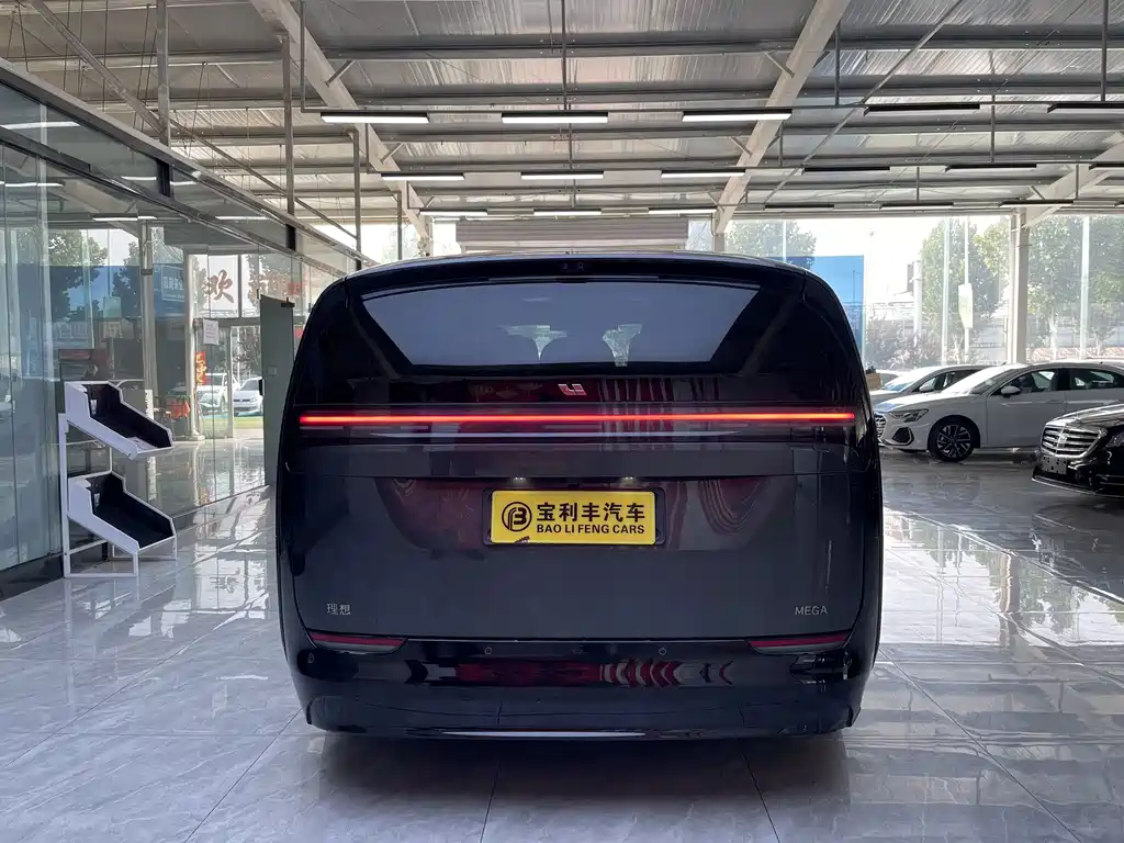 Li Auto Li MEGA — миниатюра 9